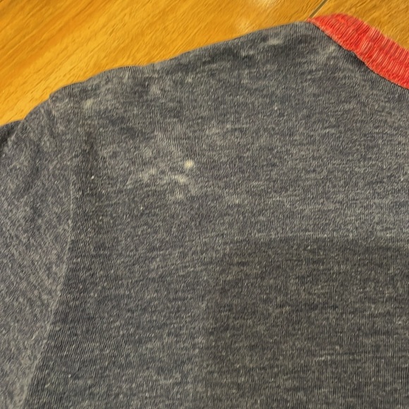 New with tag NWT size small Tommy Hilfiger T-shirt size small - Picture 11 of 12